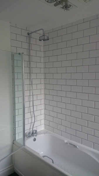 Margate-bathroom-revamp-tiling-shower-painting-pic 5.JPG